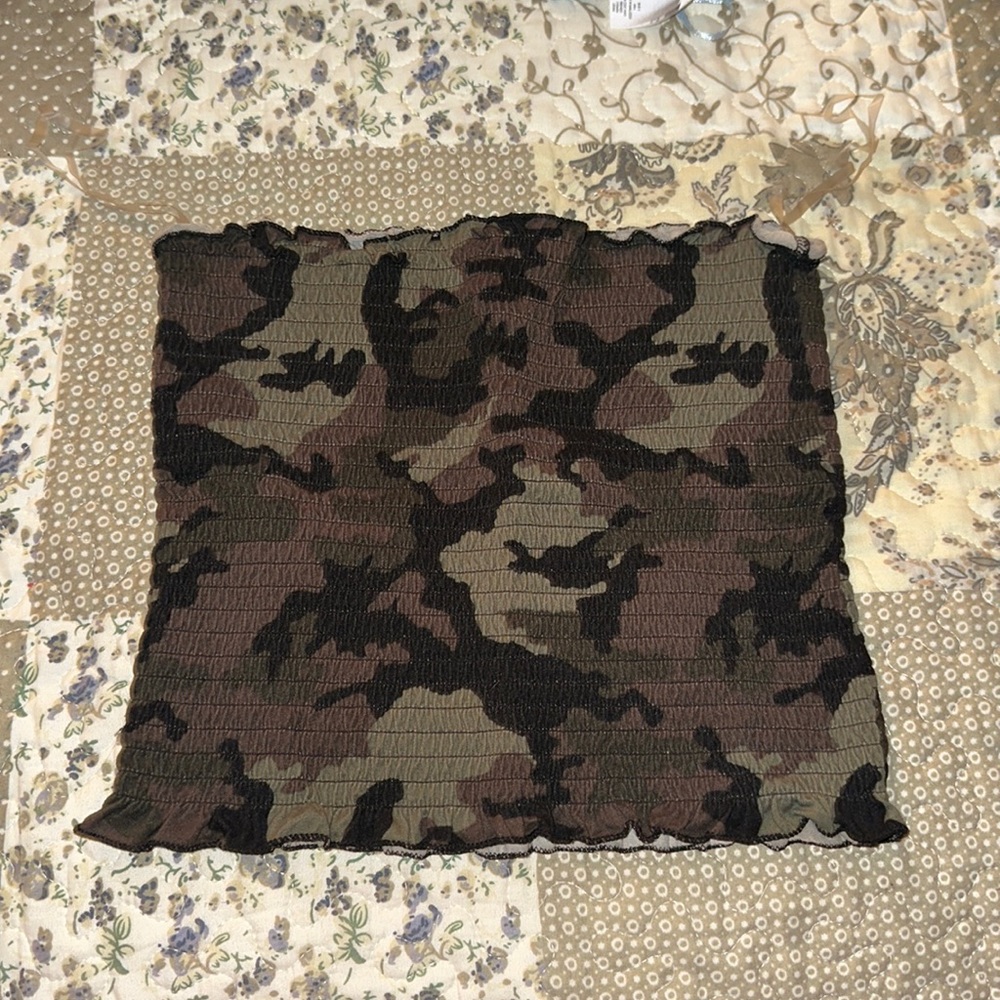 Army green crop top